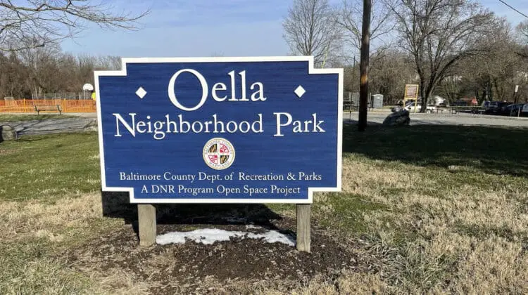 Oella Neighborhood Park Sign